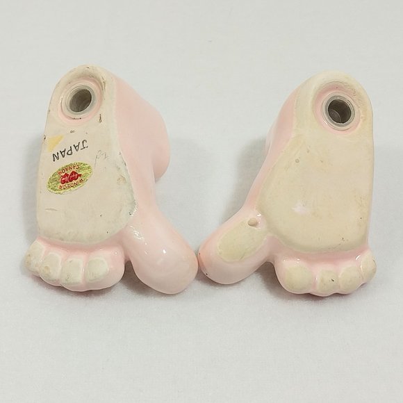 Salt and Pepper Shakers Barefoot " Niagara Falls CANADA" #1314 - Picture 8 of 13